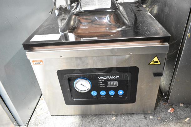 BRAND NEW SCRATCH AND DENT! VacPak-It 186VMC32 Chamber Vacuum Packaging Machine with Two 16" Seal Bars and Oil Pump. 120 Volts, 1 Phase. Tested and Working! - Image 1 of 9