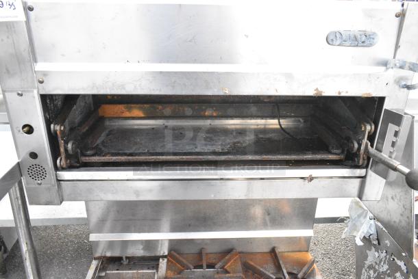 Jade Range Stainless Steel Commercial Gas Powered 6 Burner Range w/ Salamander Cheese Melter. Missing 1 Spider Grate - Image 3 of 5