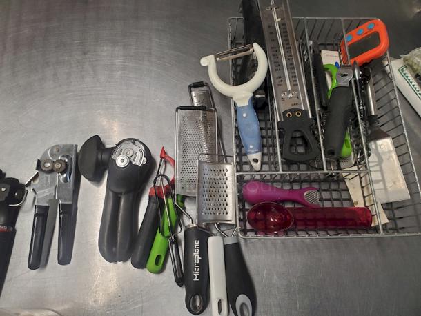 HUGE LOT of Miscellaneous Smallwares. - Image 1 of 11