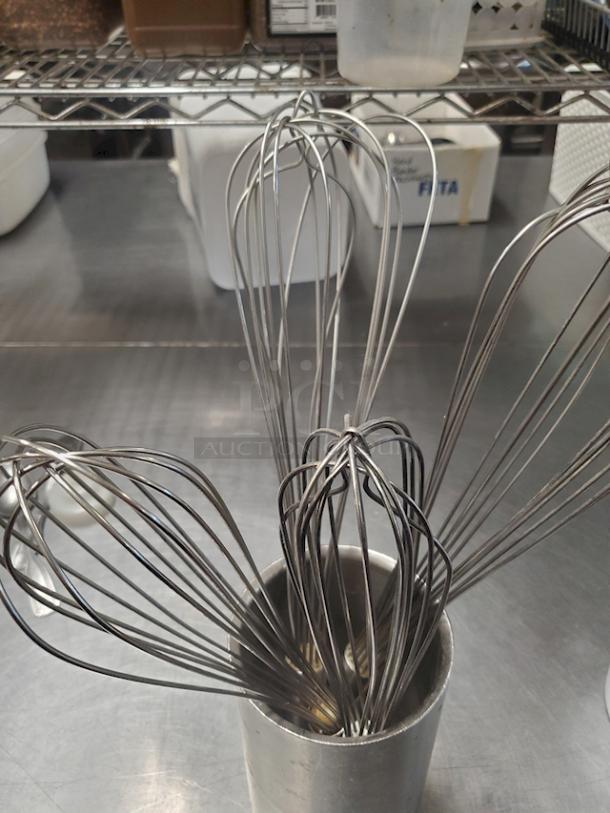 HUGE LOT of Miscellaneous Smallwares. - Image 7 of 11