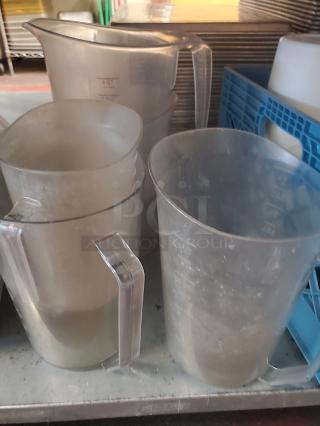 Graduated Measuring Cups. 8x Your Bid.