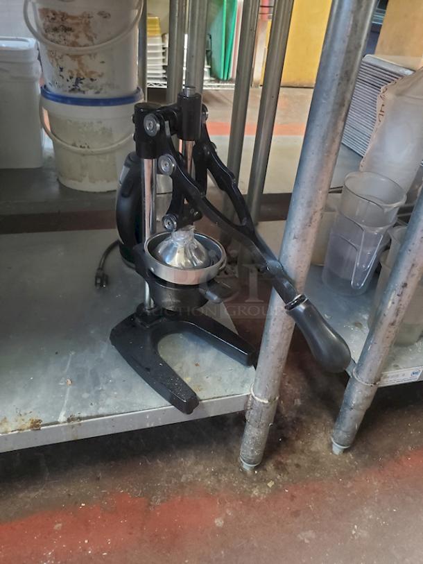 Juice Press - Image 1 of 1