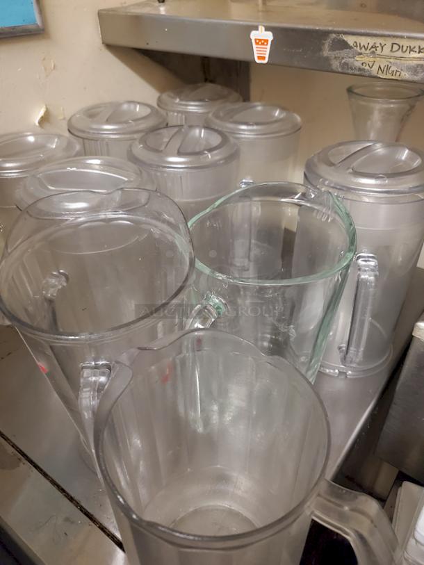 10 Pitchers, 3 Glass, 7 Plastic With Locking Lids. 10x Your Bid - Image 1 of 1