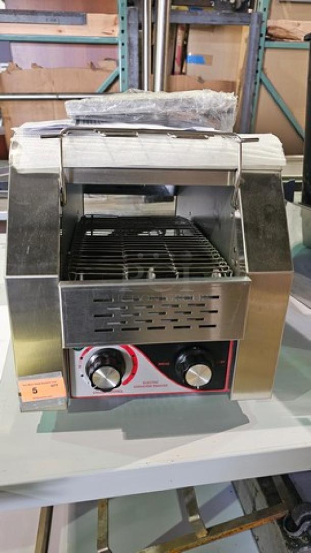 Electric Conveyor Toaster. New Out of Box! - Image 1 of 7