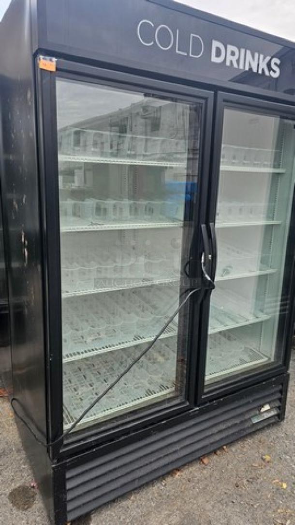 True Upright Retail Merchandiser Refrigerator, 2 Full Glass Swing Doors - Image 5 of 5