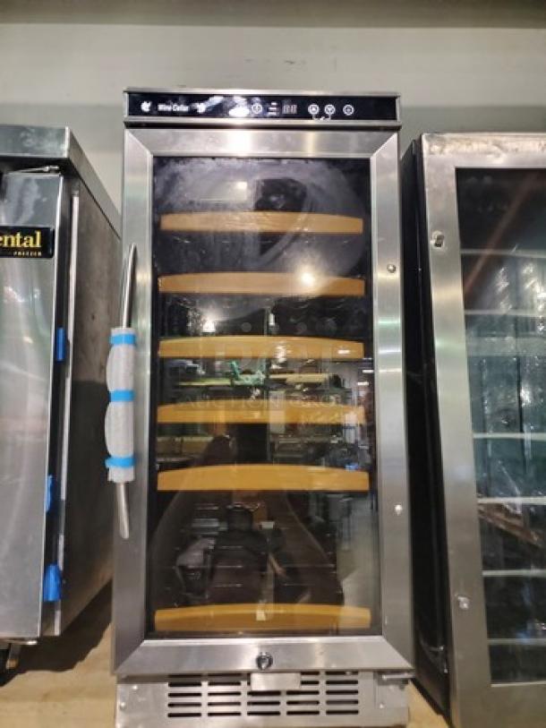 Avanti Wine Chiller. *Does Not Cool* Sold as is. - Image 1 of 3