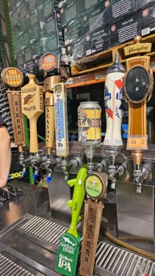 Lot of 10 Miscellaneous Beer Tap Handles (10xBid)