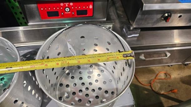 Lot of 2 Aluminum Steamer Baskets (2xBid) - Image 4 of 5