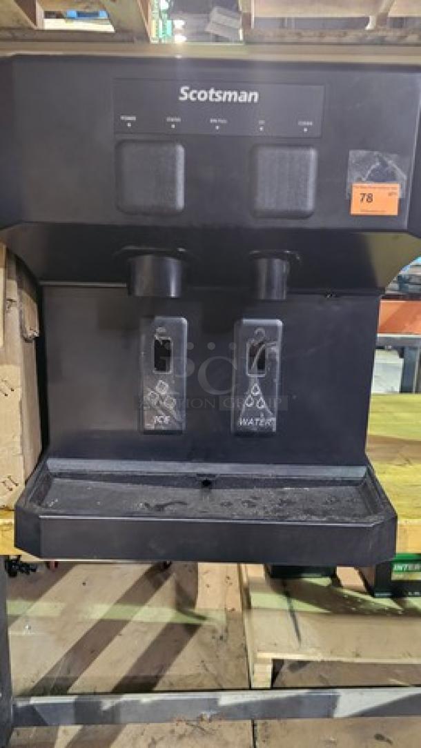 Scotsman 196 lb Countertop Water & Nugget Ice Dispenser. 7 lb Bin - Image 1 of 8