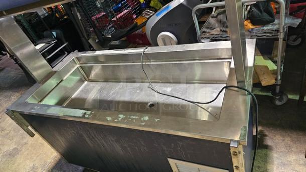 Vollrath 37066 Serving Counter, Cold Food. 1/4 HP, 120V, 60 Hz, 1 PH - Image 2 of 7