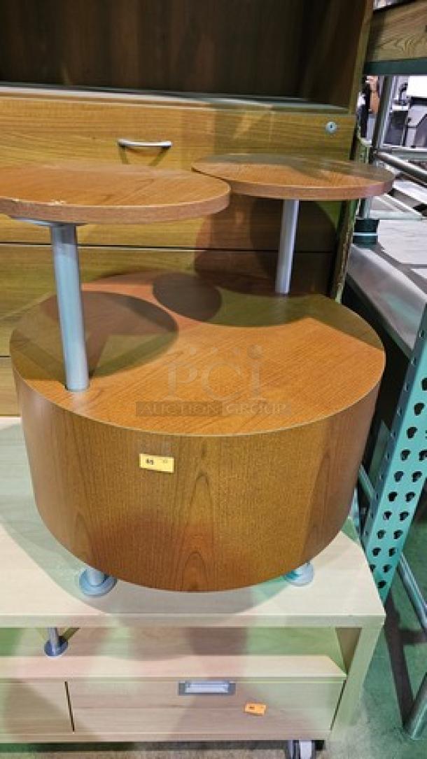 Round Table w/ two Round Shelves - Image 1 of 4