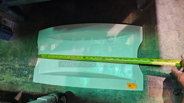 Bon Chef Futura Platter. Aluminum alloy construction. Durable and unbreakable. 100% food safe. Unique shape adds an exotic touch. Safe for use at temperatures of -20° F up to 650° F. Superior conduction keeps hot food hot and cold food cold. Perfect for serving and displaying appetizers or desserts - Image 2 of 2