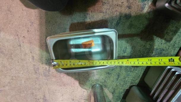 Lot of 6 Stainless Steel Food Pans (6xBid) - Image 2 of 3