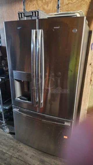 GE ENERGY STAR 22.1 Cu. Ft. Counter-Depth French-Door Refrigerator. 110-127 VAC, 60 Hz, 9.5 A