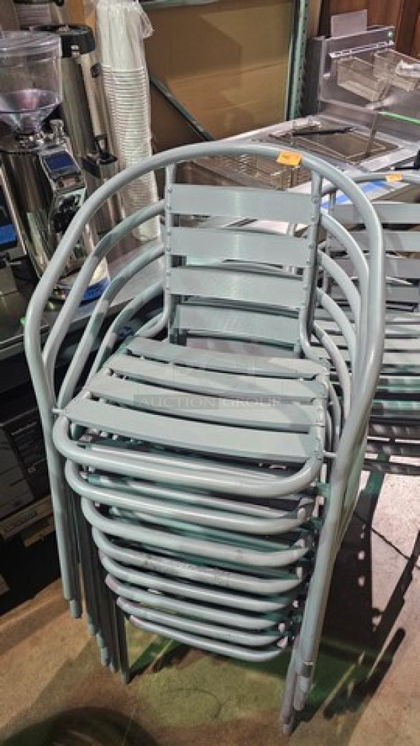 Lot of 5 Outdoor Chairs (5xBid) - Image 2 of 2