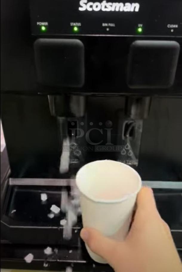 Scotsman 196 lb Countertop Water & Nugget Ice Dispenser. 7 lb Bin - Image 7 of 8