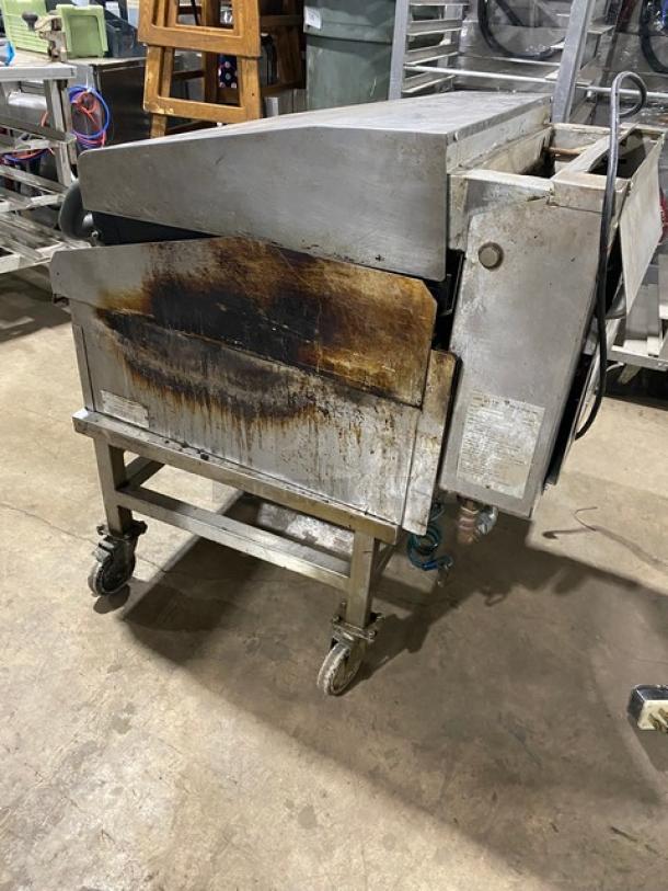Lang Commercial Stainless Steel Natural Gas Powered Infrared Clamshell Griddle! On Cart With Casters! 1 Phase! Model: CSG24-NATMG SN: CSG240816A0007! - Image 2 of 7