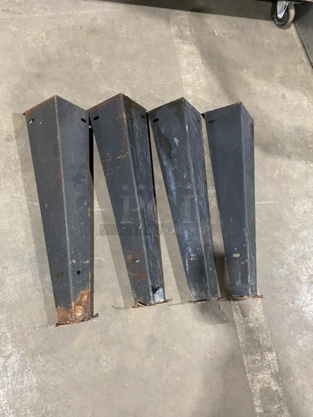 Bakers Pride Cyclone Series Commercial Stainless Steel Natural Gas Powered Single Stack Convection Oven! With Wired Oven Racks! With Legs! - Image 9 of 9