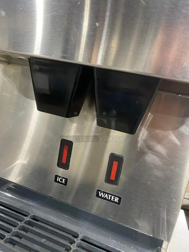 Hoshizaki Commercial Stainless Steel Countertop Air-Cooled Cubelet Ice Maker! With Built In Ice Storage Bin! With Hands Free Ice & Water Dispenser! On Legs! 115-120V 1 Phase! Model: DCM-270BAH-OS SN: D18514H! - Image 6 of 8