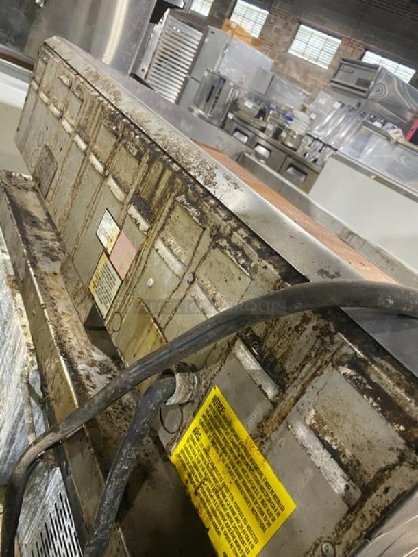 Wolf Commercial Stainless Steel Electric Powered Countertop Griddle! With Thermostatic Controls! On Legs! 208V 3 Phase! Model: WEG48E SN: 650135423! - Image 4 of 8