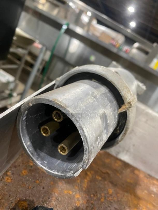 Wolf Commercial Stainless Steel Electric Powered Countertop Griddle! With Thermostatic Controls! On Legs! 208V 3 Phase! Model: WEG48E SN: 650135423! - Image 8 of 8