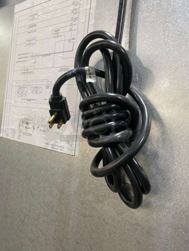 Traulsen Commercial Stainless Steel Glass Half Door Reach In Refrigerator! With Metal Racks! On Casters! 115V 1 Phase! Model: RHT132WUT-HHG SN: T149645J10! - Image 9 of 9