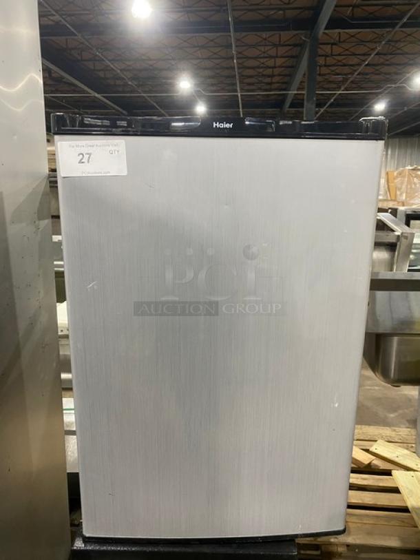 Haier Commercial Undercounter Single Door Reach In Refrigerator! With Adjustable Glass Shelves! With Mini Freezer Compartment!  115V! Model: HNSE045VS SN: 1306002157! - Image 1 of 9