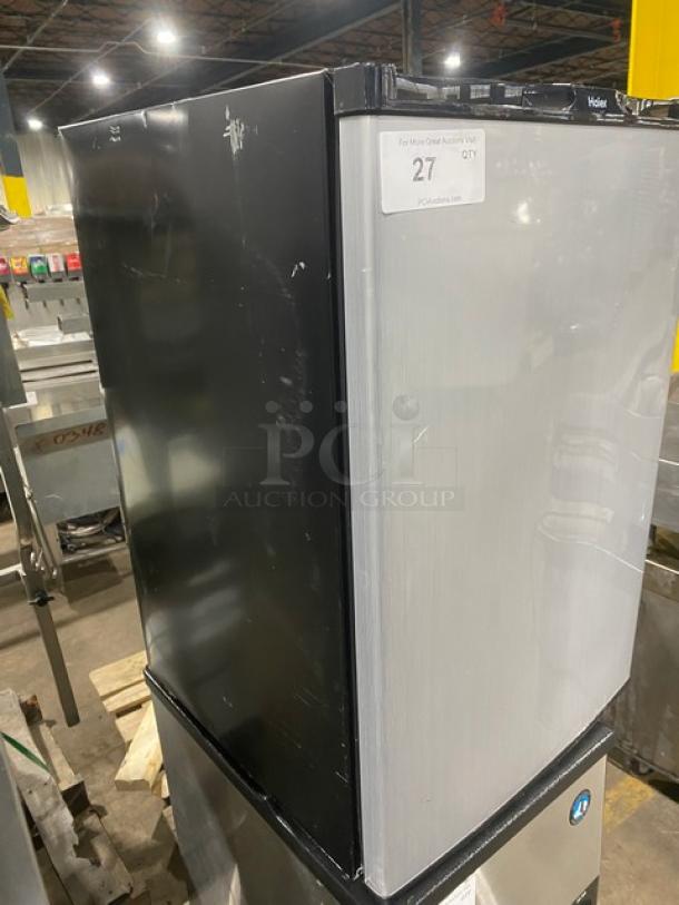 Haier Commercial Undercounter Single Door Reach In Refrigerator! With Adjustable Glass Shelves! With Mini Freezer Compartment!  115V! Model: HNSE045VS SN: 1306002157! - Image 2 of 9