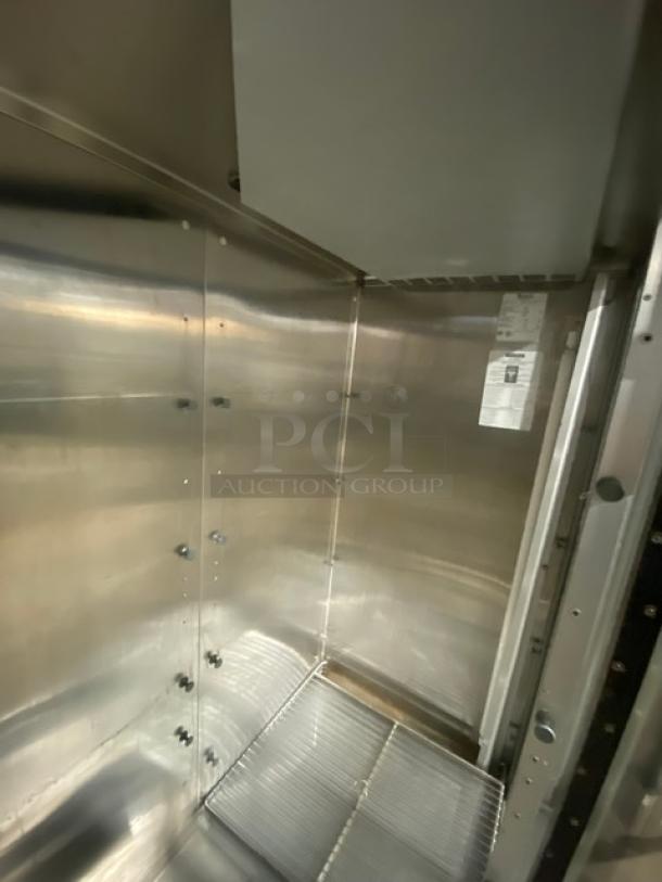 Traulsen Commercial Double Sliding Glass Door Reach In Refrigerator Merchandiser! With Metal Racks! With Legs! 115V 1 Phase! Model: RHT232NREFSL SN: A963040F00! - Image 5 of 9