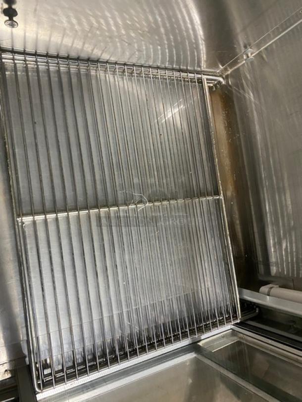 Traulsen Commercial Double Sliding Glass Door Reach In Refrigerator Merchandiser! With Metal Racks! With Legs! 115V 1 Phase! Model: RHT232NREFSL SN: A963040F00! - Image 6 of 9