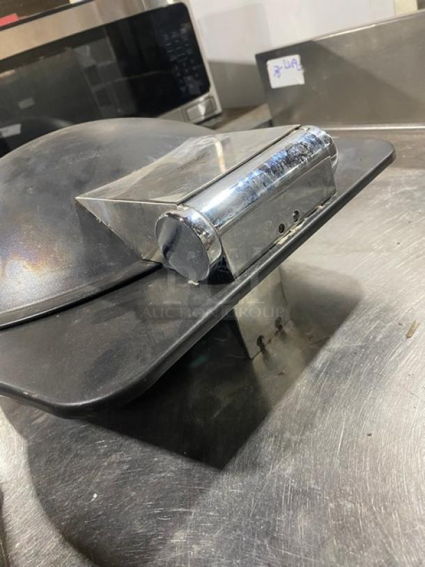 Spring USA Commercial Induction Chafing Dish/Buffet Server! With Chrome Handle! - Image 4 of 5