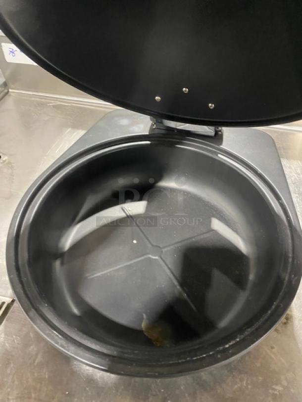 Spring USA Commercial Induction Chafing Dish/Buffet Server! With Chrome Handle! - Image 5 of 5