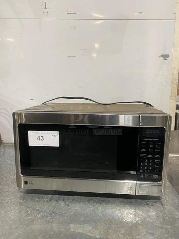 LG Commercial Stainless Steel Countertop Microwave Oven! Model: LCS1112ST SN: 612TAQPB7404! 120V 1 Phase! - Image 1 of 9