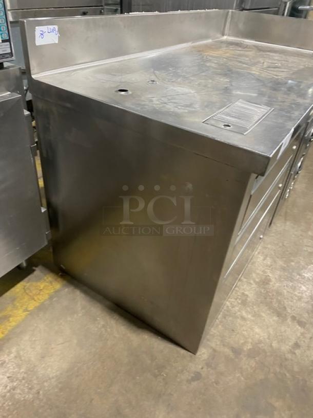 Toastmaster Commercial Stainless Steel Toastmaster Electric Powered 2 Drawer Food Warmer/Hot Food Server Built Into Custom Worktop Base! 230V 1 Phase! Model: 3B80A! With Back & Side Splash! With Additional 3 Drawer Storage! - Image 2 of 10