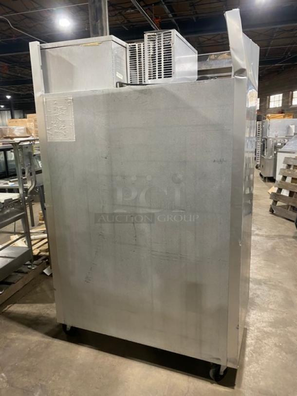 Traulsen Commercial Stainless Steel 2 Section Half Door Reach In Refrigerator! With Left & Right Hinged Doors! With Poly Coated Wire Shelves! On Casters! 115V 1 Phase! Model: G20000 SN: T48193C07! - Image 3 of 9