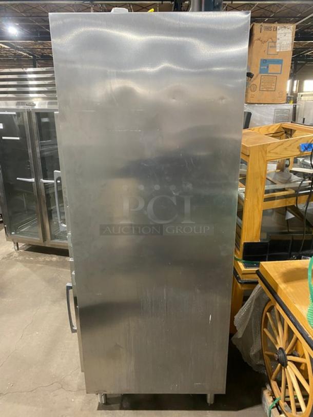 Traulsen Commercial Stainless Steel Glass Half Door One Section Reach In Refrigerator! With Wire Racks! Model: RHT132WUT-HHG SN: T22419D06! 115V 1 Phase! On Legs! - Image 2 of 9