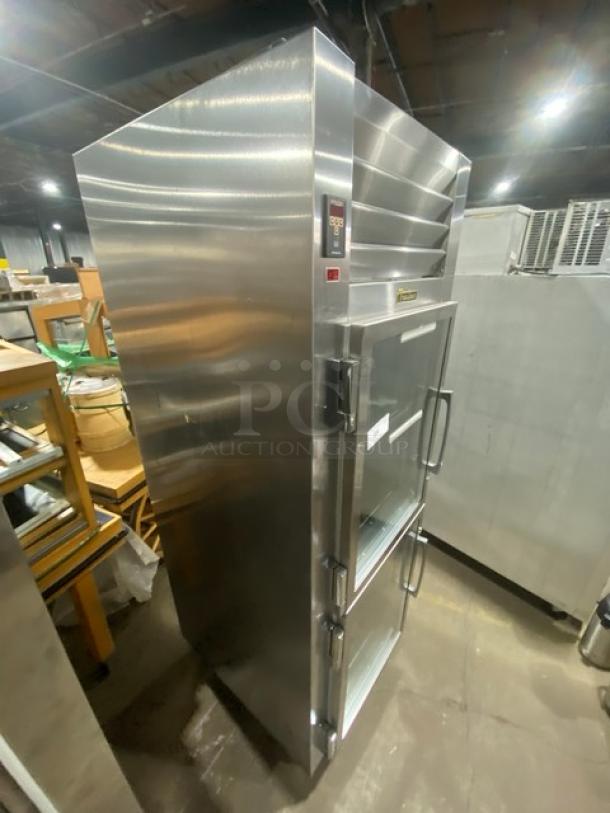 Traulsen Commercial Stainless Steel Glass Half Door One Section Reach In Refrigerator! With Wire Racks! Model: RHT132WUT-HHG SN: T22419D06! 115V 1 Phase! On Legs! - Image 4 of 9