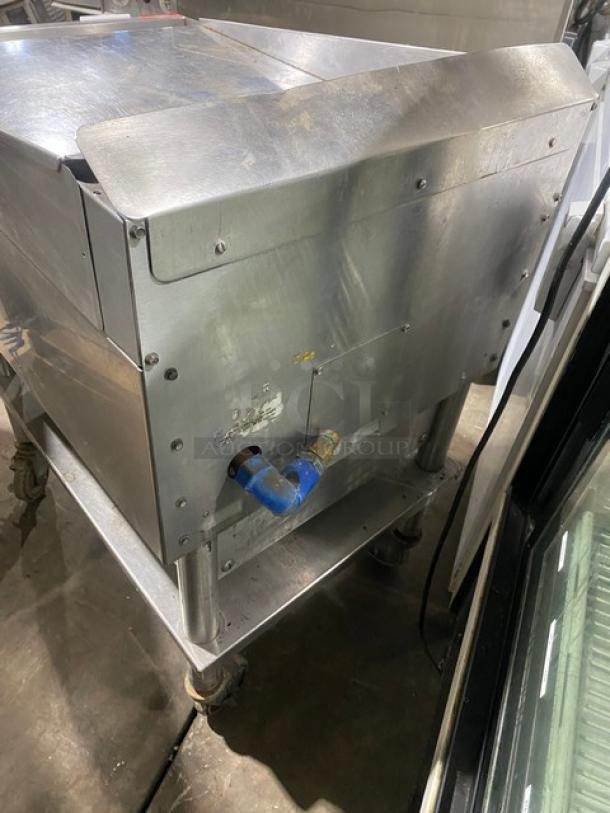 Keating Commercial Stainless Steel Natural Gas Powered Flat Griddle! With Mirror Shine Polished Top! On Single Shelf Stand With Casters! Model: 24X36FLD SN: GG45335! - Image 4 of 9