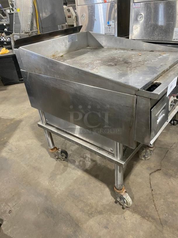 Keating Commercial Stainless Steel Natural Gas Powered Flat Griddle! With Mirror Shine Polished Top! On Single Shelf Stand With Casters! Model: 24X36FLD SN: GG45334! - Image 2 of 9