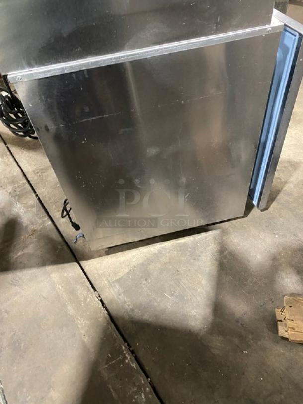 Delfield Commercial Stainless Steel Undercounter Single Door Reach In Refrigerator! On Legs! 115V 1 Phase! Model: 406CA-DD1 SN: 0703152002919! - Image 4 of 8