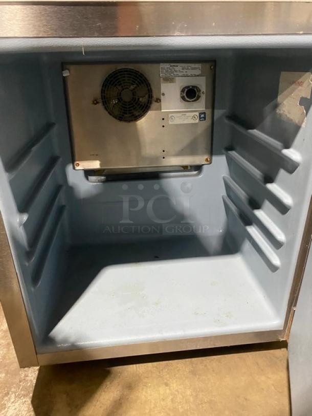 Delfield Commercial Stainless Steel Undercounter Single Door Reach In Refrigerator! On Legs! 115V 1 Phase! Model: 406CA-DD1 SN: 0703152002919! - Image 5 of 8