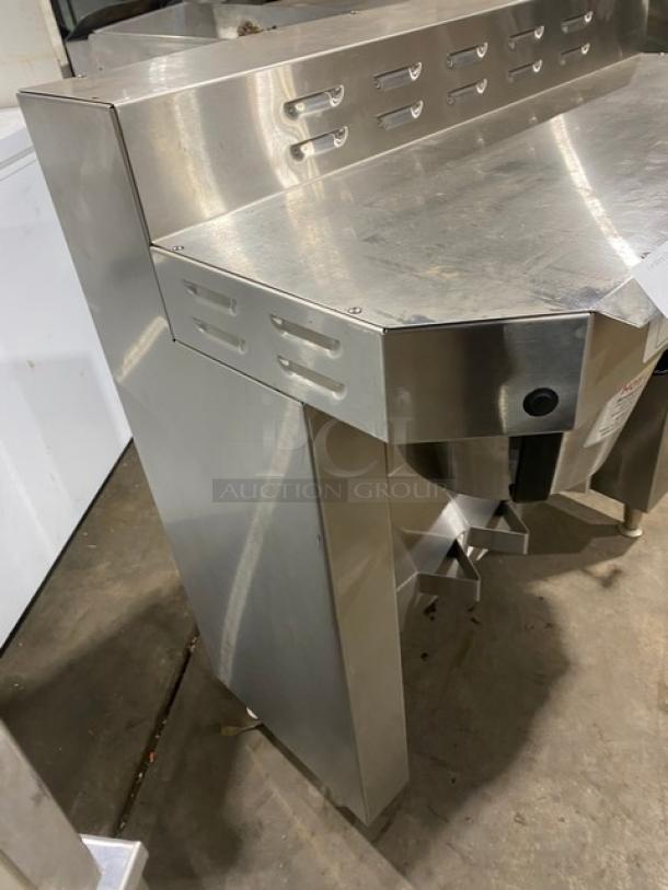 Fetco Commercial Stainless Steel Countertop Twin Automatic Coffee Brewer! With Hot Water Dispenser! With 2 Brew Baskets! On Legs! 120/208-240V 1 Phase! Model: CBS-62H SN: 180143040183A! - Image 3 of 8