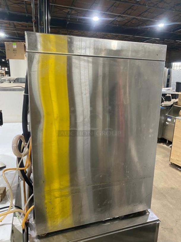 Champion Commercial Stainless Steel Undercounter Heavy Duty High Temperature Dishwasher! With Full Size Peg Rack! 120-208/230V 1 Phase! Model: UH230B M4 SN: W190385166! - Image 3 of 8