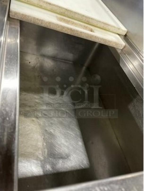 Randell Commercial Stainless Steel Self-Contained Ice Cream Dipping Cabinet/Sundae Station! With Cutting Board Style Sliding Lid! Model: 69345A SN: W1226044-1! 115V 1 Phase! - Image 5 of 10