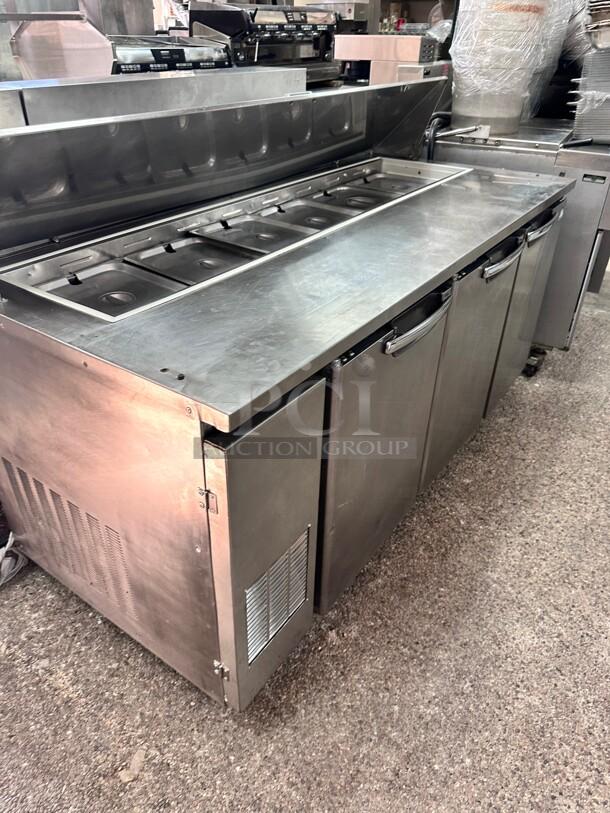 Excellent Condition Everest EPR3 72" Three Section Sandwich Prep Table 115 Volt Tested and Working! - Image 8 of 8