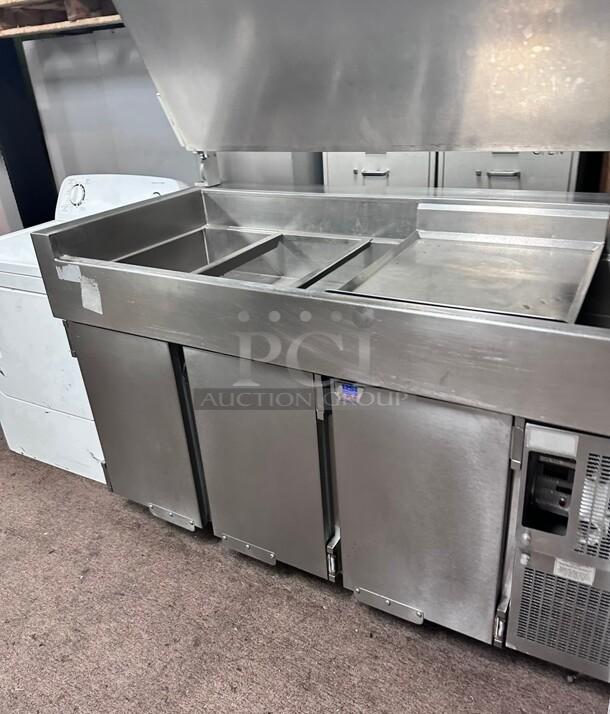 Late Model Randell CHICK-FIL-A Refrigerated  Pizza Table 115 Volt Tested and Working! - Image 6 of 10