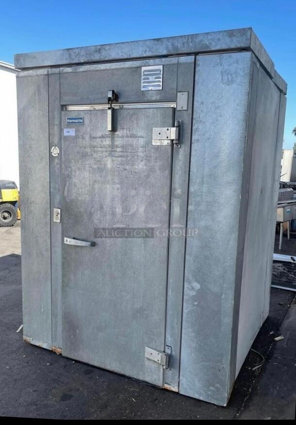 Complete Commercial Walk-in Freezer 6 feet x 6 feet  With Fan and Compressor 220 Volt Tested and Working! Disassembled and Ready To Move - Image 1 of 7