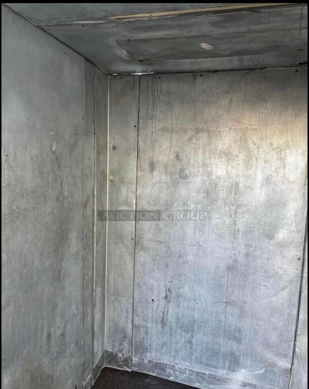 Complete Commercial Walk-in Freezer 6 feet x 6 feet  With Fan and Compressor 220 Volt Tested and Working! Disassembled and Ready To Move - Image 7 of 7