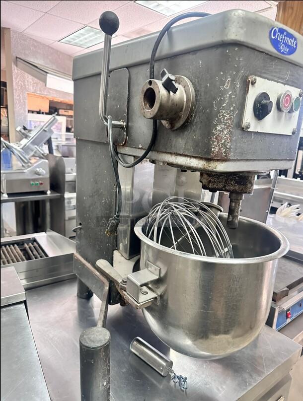 Globe GCM20H 20 QT Planetary Mixer - Bench Model, 1 HP, 115v Sold 'As Is' - Image 7 of 10