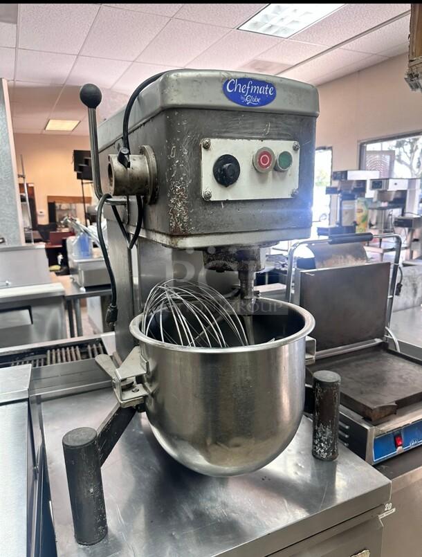 Globe GCM20H 20 QT Planetary Mixer - Bench Model, 1 HP, 115v Sold 'As Is' - Image 8 of 10